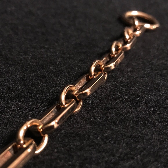 Gold Chain Bracelet - Picture 2 of 3